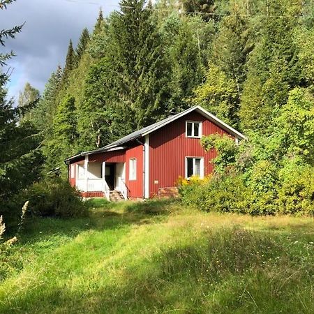 Ekshärad Little Forest House "Our Little Farm" מראה חיצוני תמונה