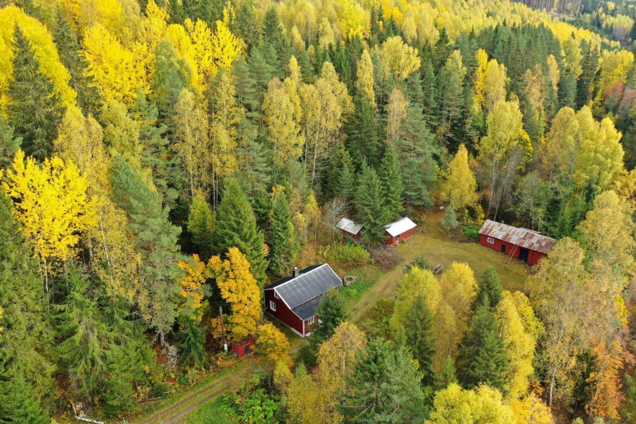 Ekshärad Little Forest House "Our Little Farm" מראה חיצוני תמונה